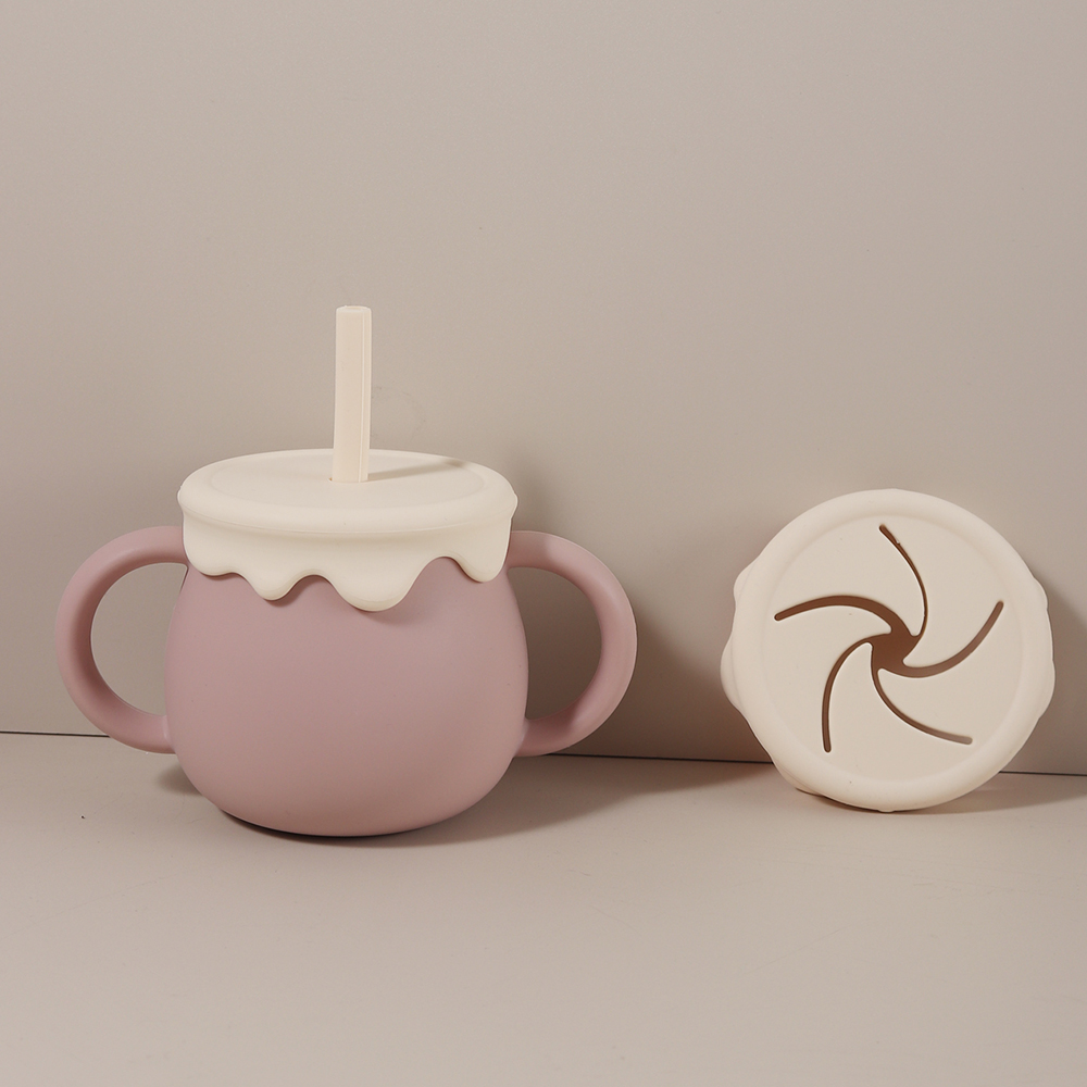 Copo de bebê personalizado de  - Baby Products Cream avaliação e preço